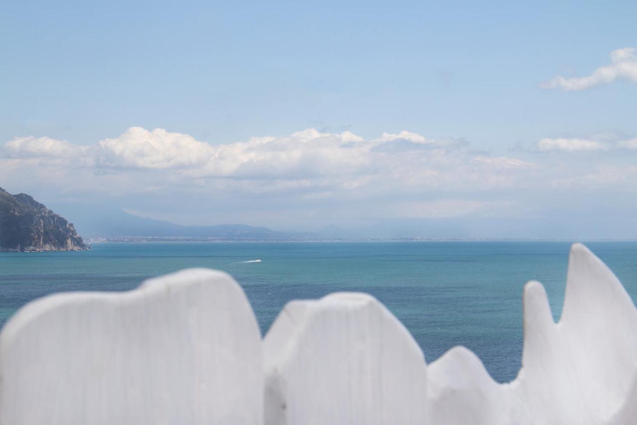 Una Villa - Amalfi Boutique Rooms B&B Экстерьер фото
