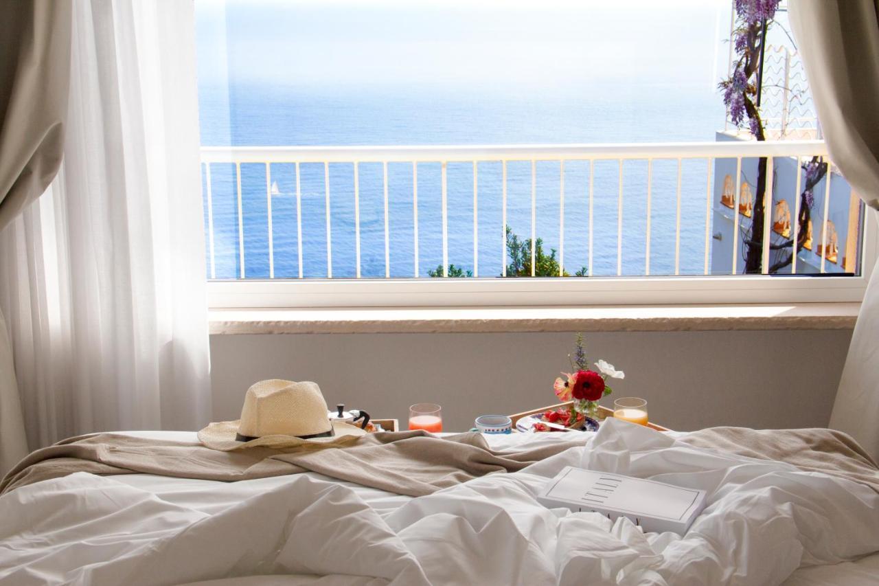 Una Villa - Amalfi Boutique Rooms B&B Экстерьер фото